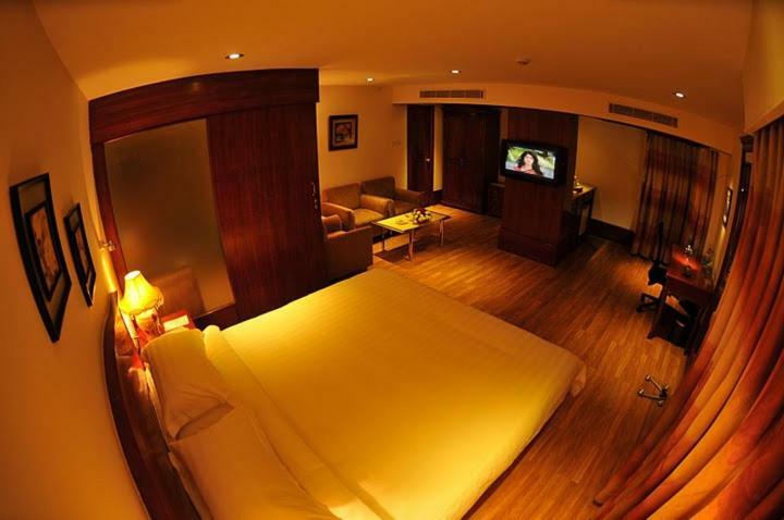 Hotel Marg Krishnaaya Vijayawāda Extérieur photo